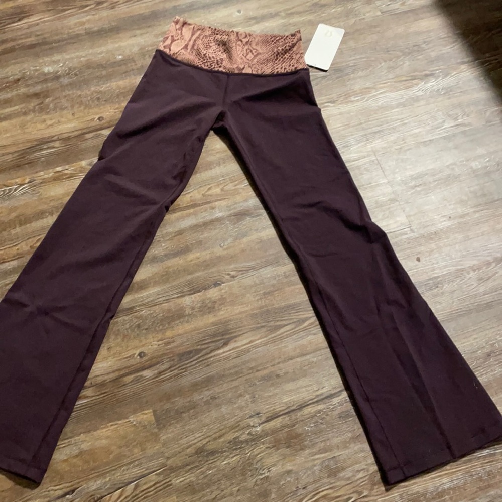 Lululemon groove pant